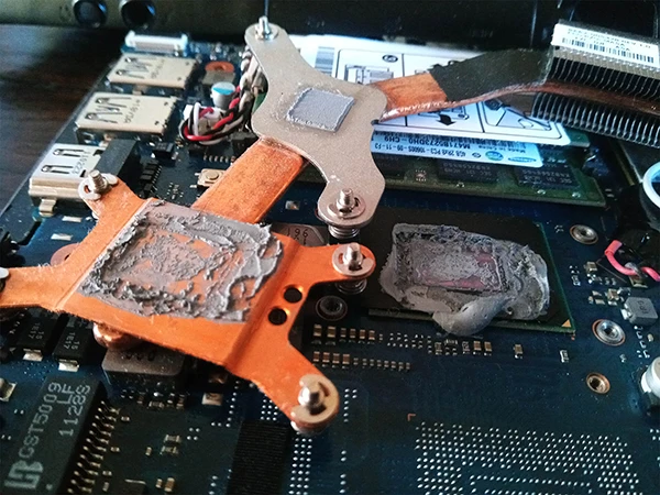 Laptop Thermal Paste Replacement Service London